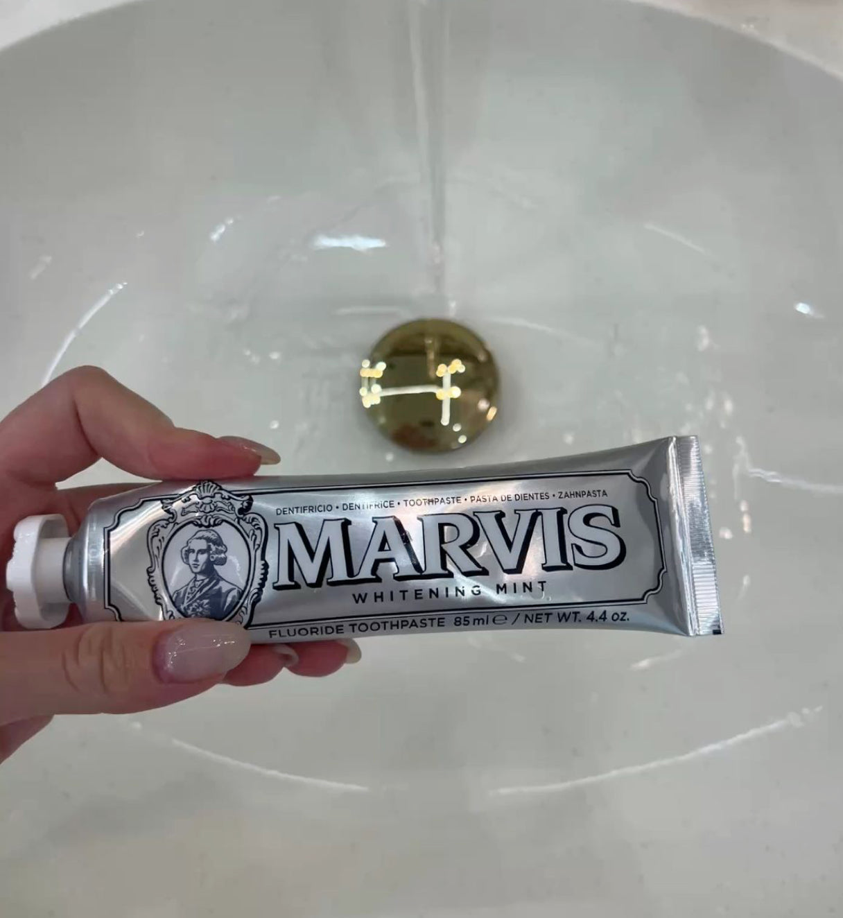 Marvis Whitening Toothpaste – Mint Fresh